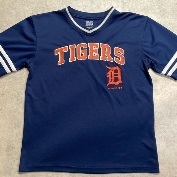 Genuine merchandise unisex, Detroit Tigers baseball short sleeve shirt. Size 16. - Picture 1 of 7
